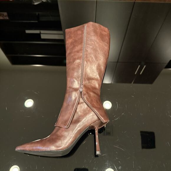 RAYE Eden Overlay Boot in Chocolate | SLIGHTLY USED - Picture 10 of 14